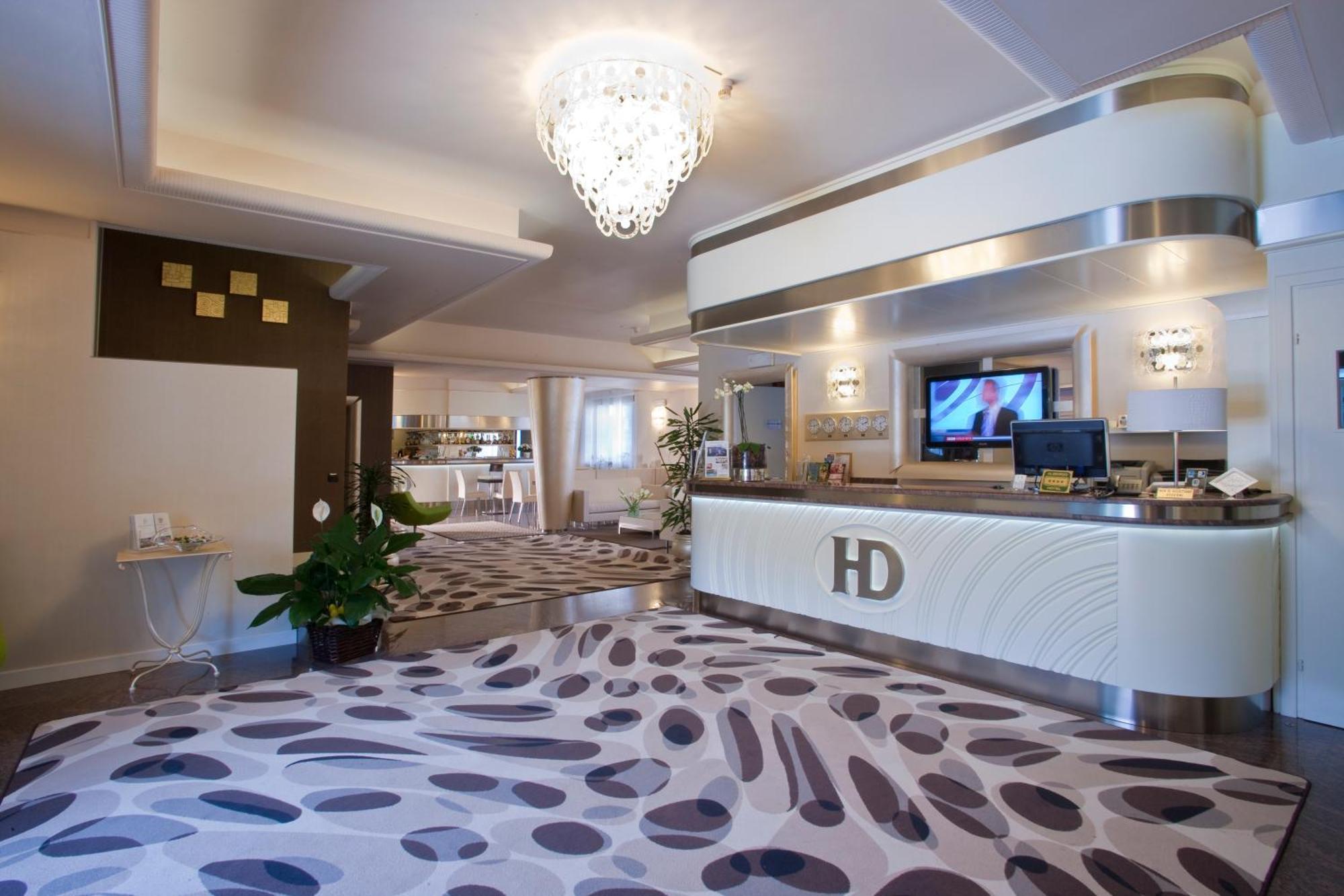 Hotel Desenzano Desenzano del Garda Luaran gambar